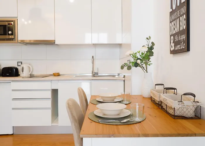 C15 - Charming Modern Studio In The Centre
