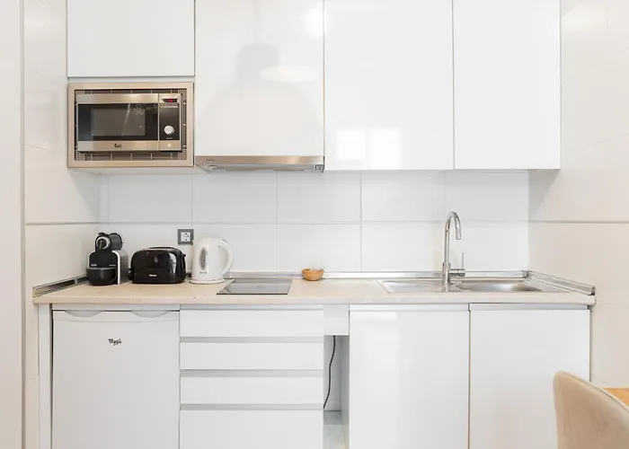 C15 - Charming Modern Studio In The Centre